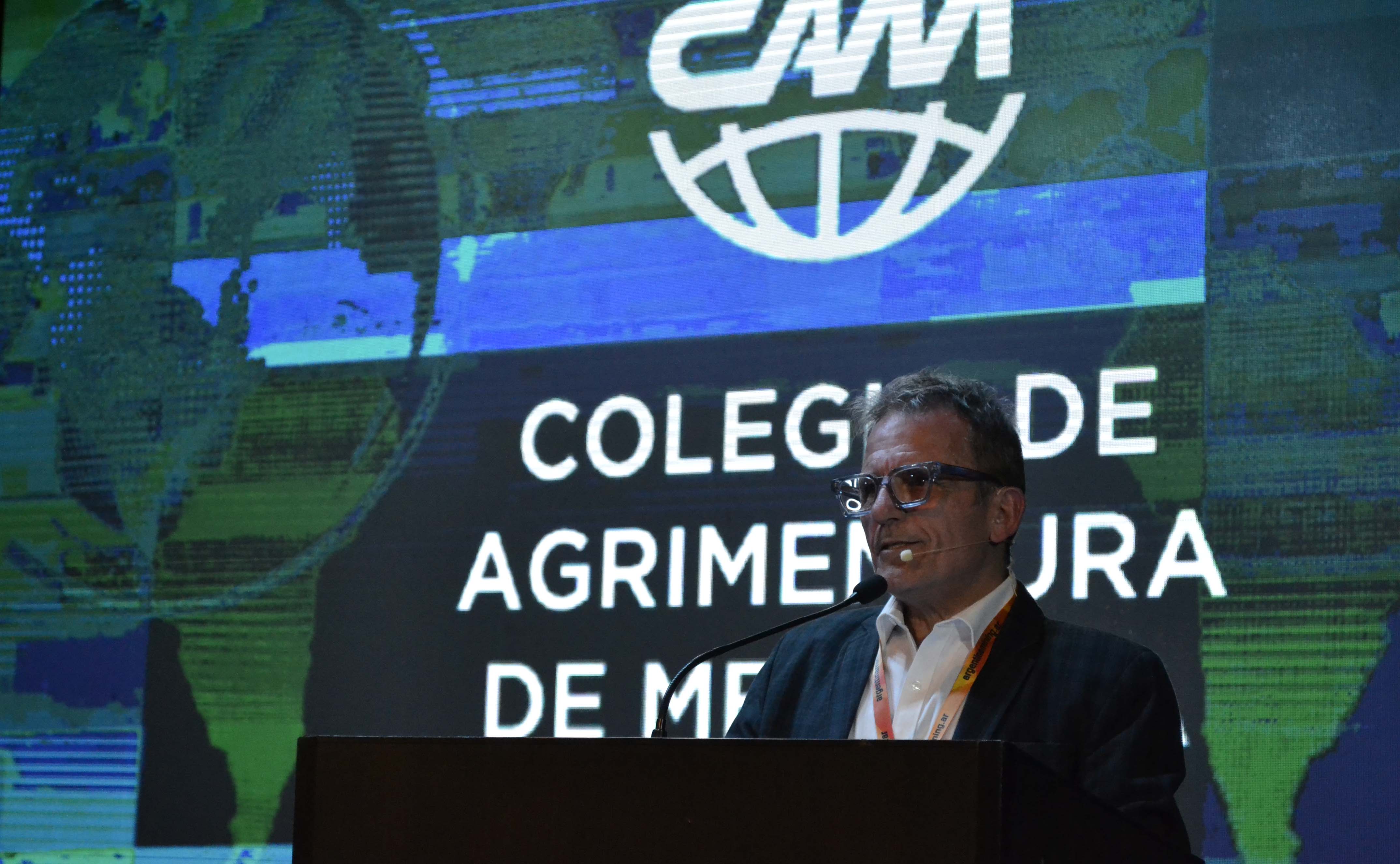 El presidente del CAM, Javier Oyhenart, participó como expositor en Argentina Mining Cuyo 2025